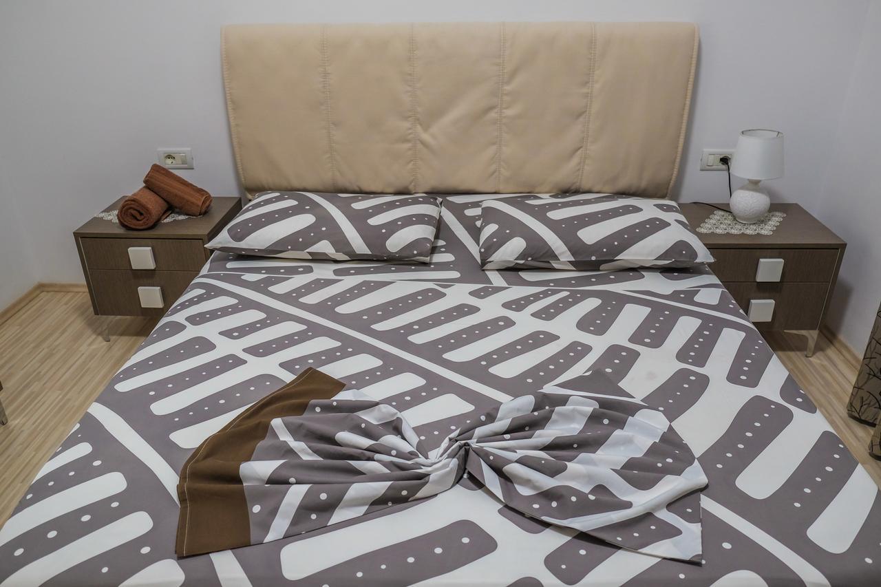 Ariadnes Apartments Тирана Екстериор снимка